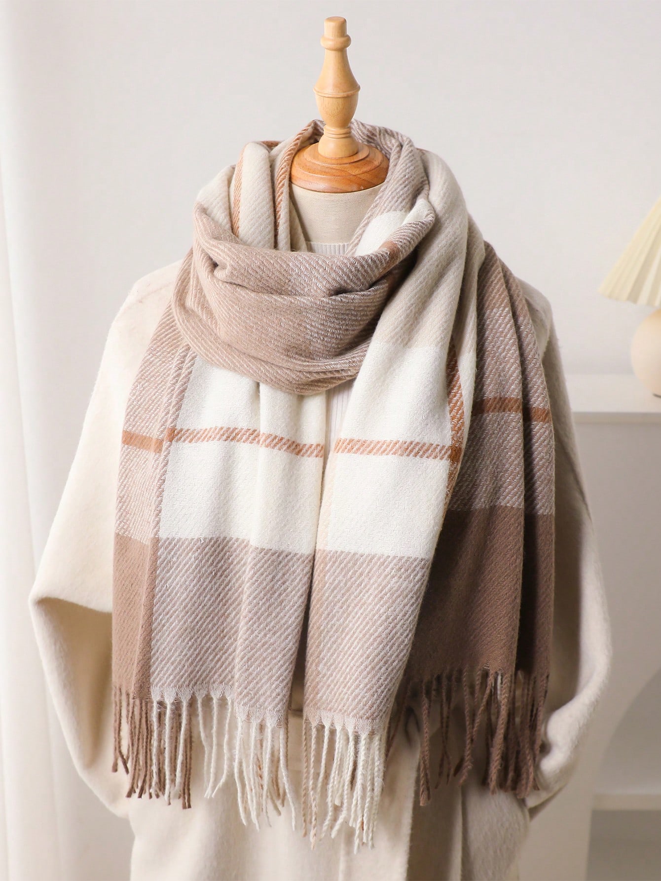 レディース用、冬の新作、フェイクカシミヤ素材のチェック柄ヘッ - Infinity Scarf Knit のレビューと価格