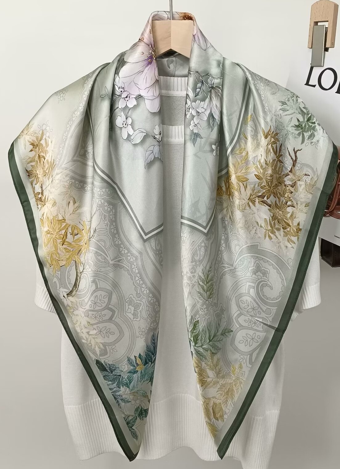 90CM マルベリーシルクプリントスクエアスカーフ、女性用フ - Face Scarf Mask のレビューと価格