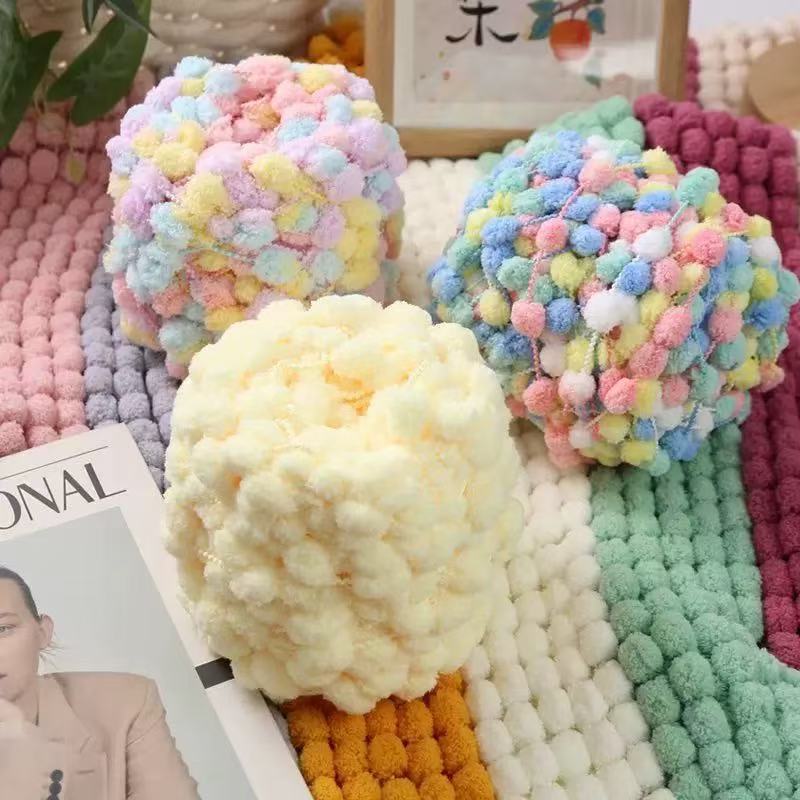 100gのポンポン糸。カラフルで太めの毛糸。柔らかくふわふわ - Woven Scarf Blanket のレビューと価格